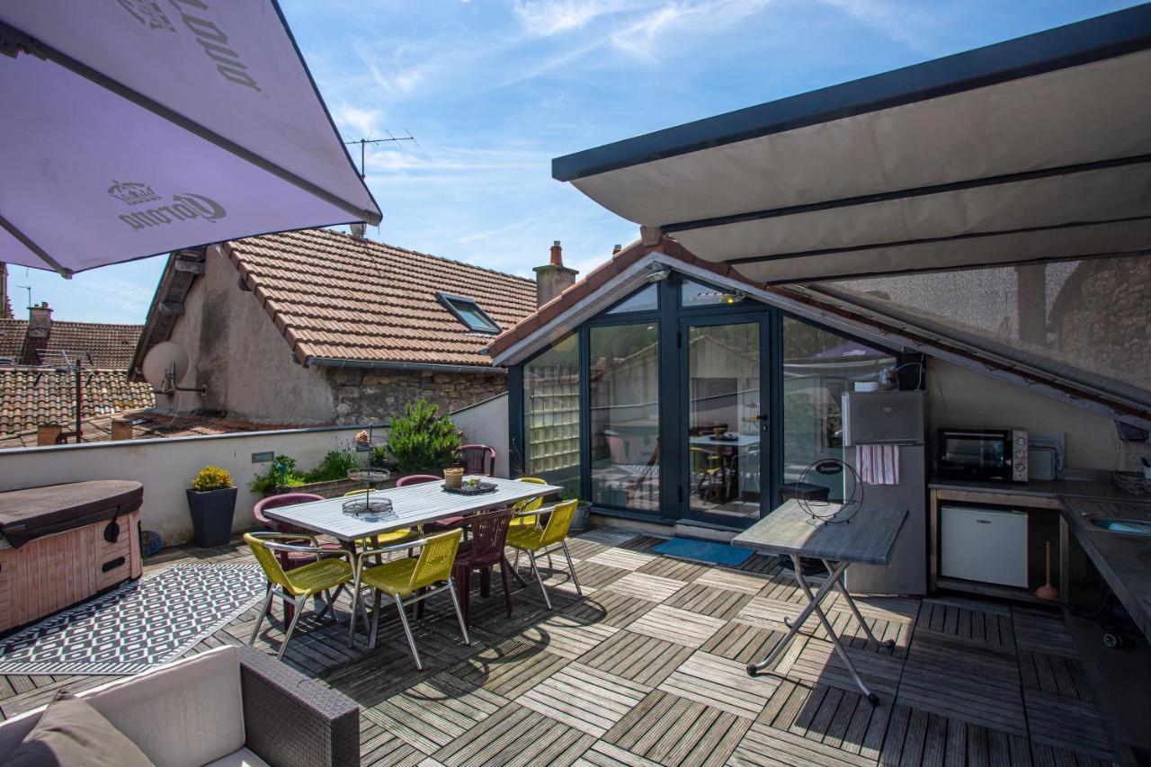 Superbe appartement avec toit terrasse Villefranche-de-Rouergue Extérieur photo